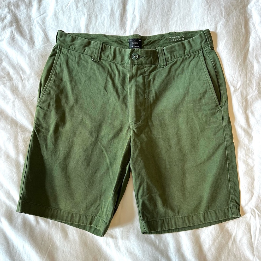 J. Crew Men's Green Chino Shorts - 31